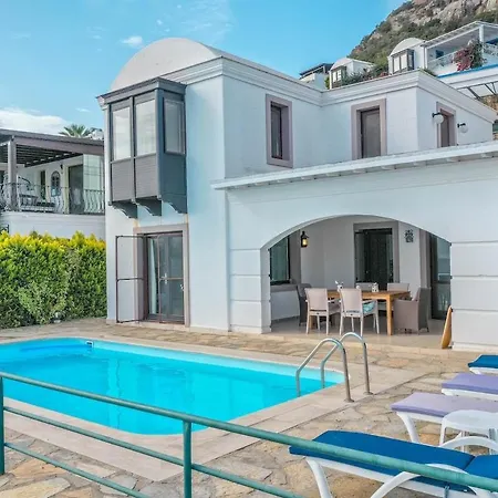 Mia Private Pool Willa *